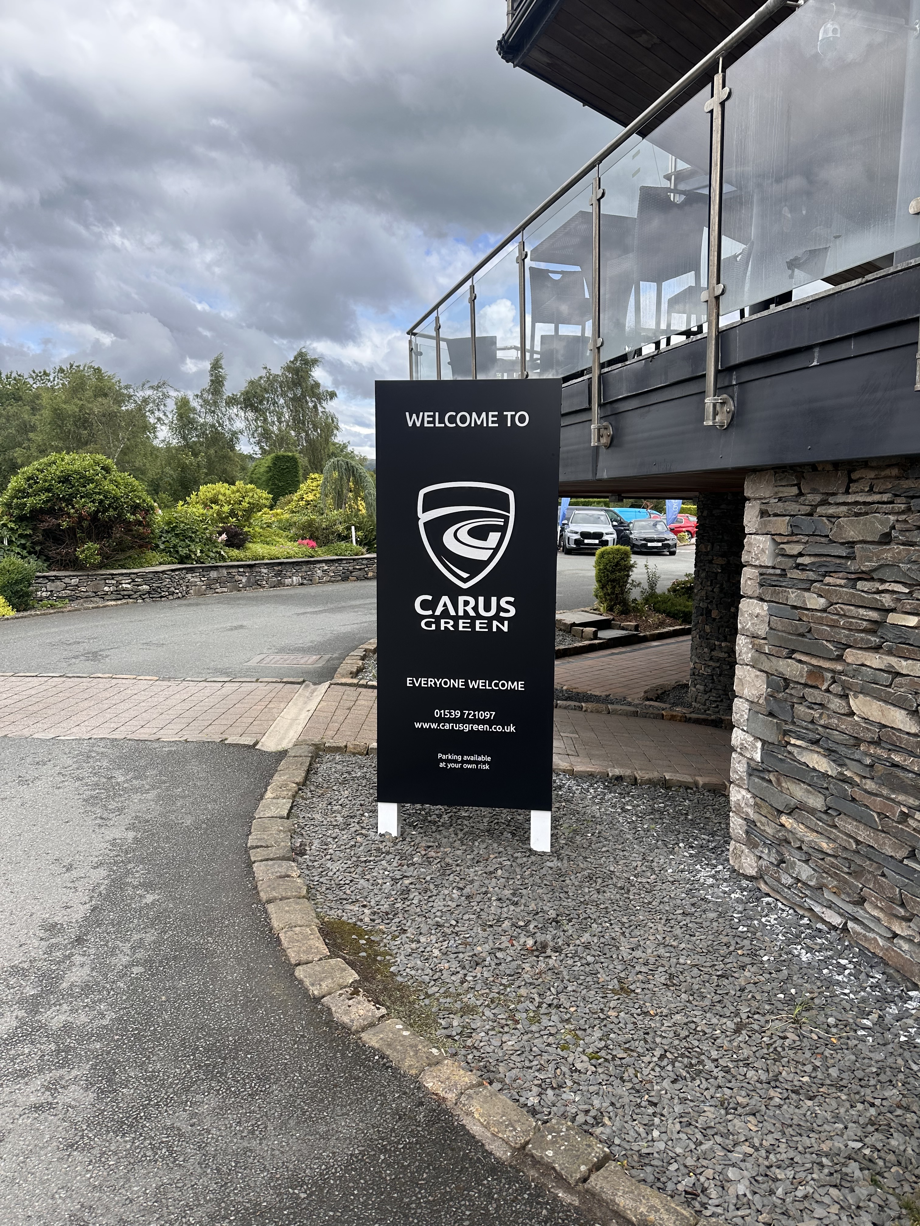 Carus Green totem sign